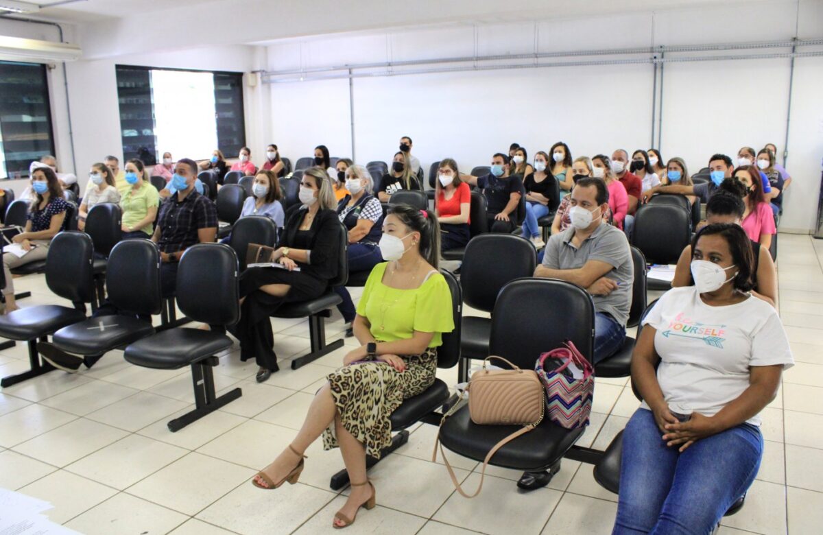 Reunião discute fortalecimento de ações em saúde mental