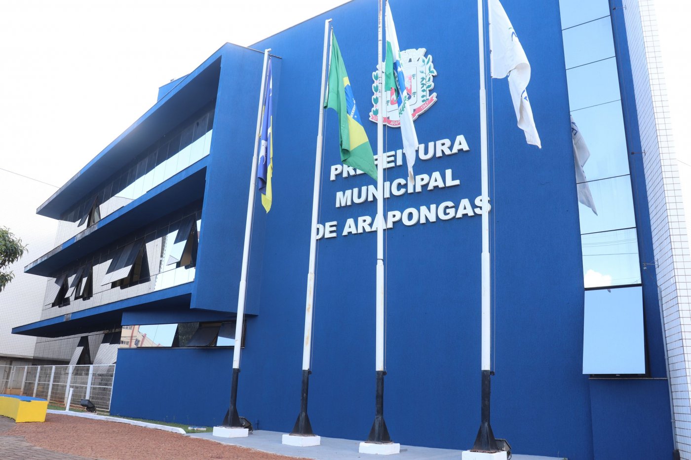 Prefeitura de Arapongas anuncia antecipação da primeira parcela do 13º salário